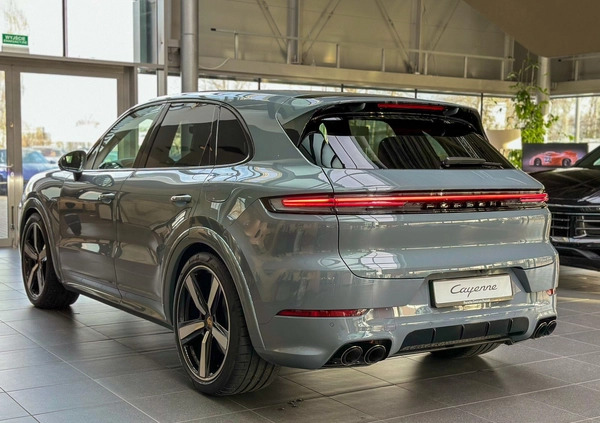 Porsche Cayenne cena 743400 przebieg: 1, rok produkcji 2023 z Głogów Małopolski małe 254